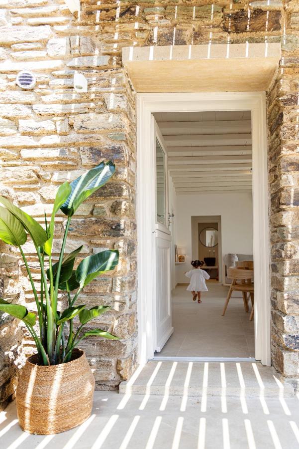 Velouchi Hideout Residence Тинос Екстериор снимка